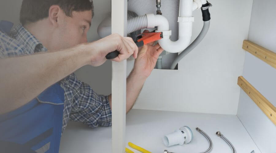 Local annual plumbing maintenance in Roslyn, SD